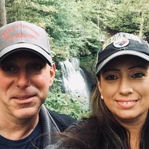 Meet your Posher, Adrienne